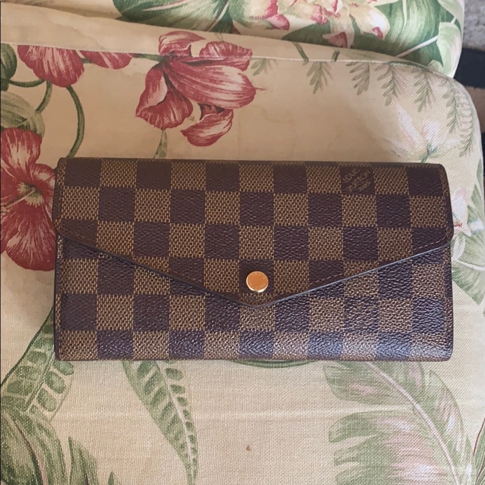 Authentic Louis vuitton wallet